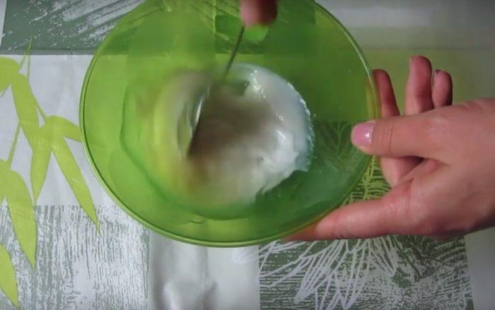 Ингредиенты перемешиваются